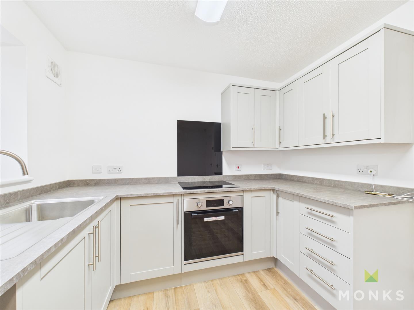 10 Hebden Grove, Shrewsbury, SY3 8TU For Sale